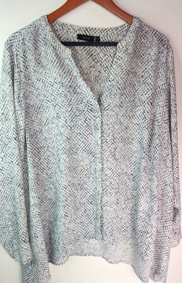 Apt. 9 Tops - Apt.9 Black White Blouse Button Down Too 1X Plus